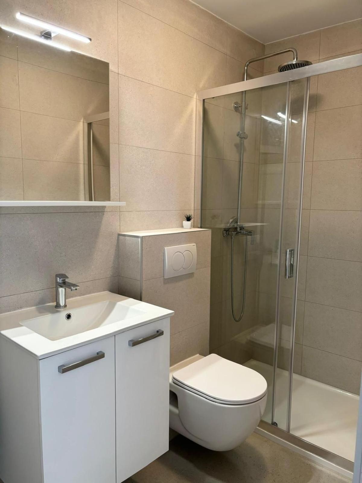 Apartments And Rooms Nikola Omis Exterior photo