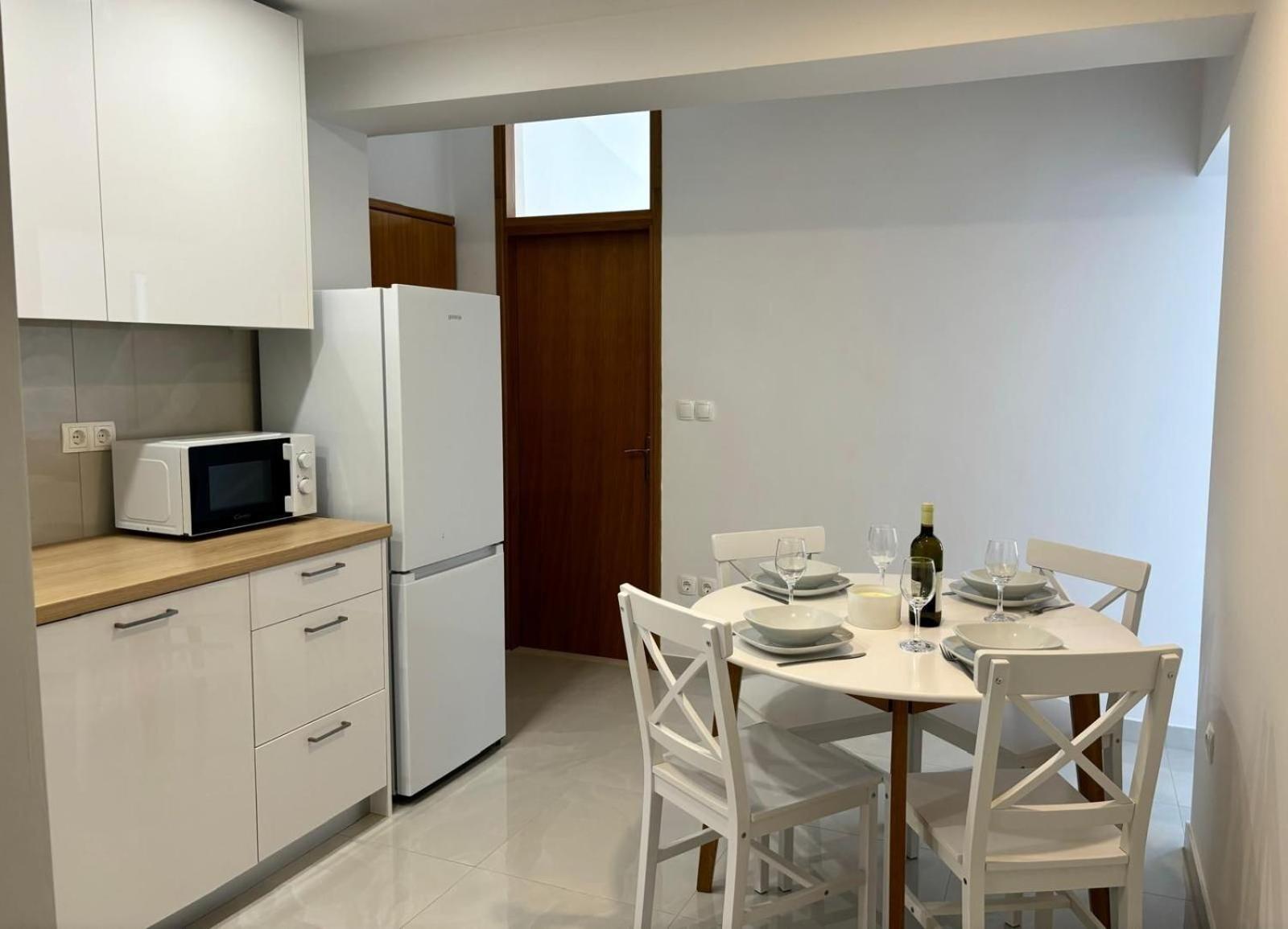 Apartments And Rooms Nikola Omis Exterior photo