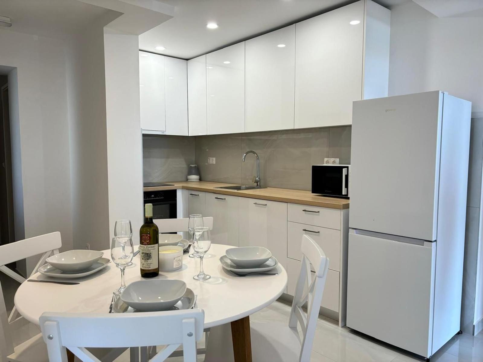 Apartments And Rooms Nikola Omis Exterior photo